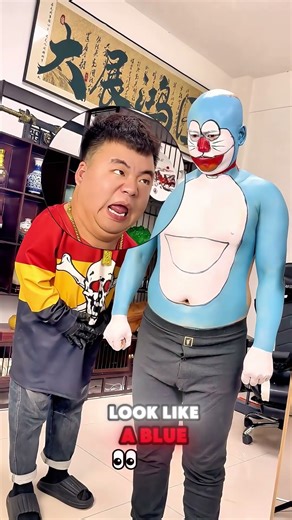 🎨😱😂 Wrong body paint design prank! #funny