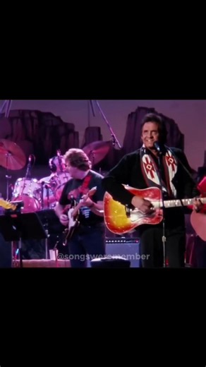 The Highwaymen: 4 Country Legends on One Stage | Classic Country