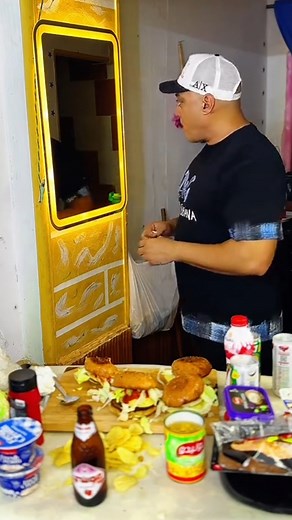 واحدة واحدة كله هيموتني بالدور🤌😂 #leagueoflegends #lunaplays #gamergirl | Lunaa