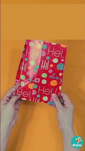 Make a Gift Bag from Wrapping Paper in Minutes! 🎁
