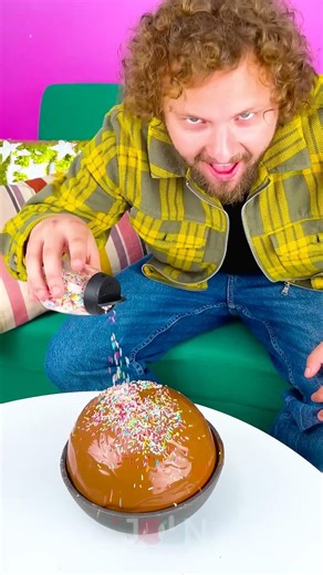 HILARIOUS CAKE PRANK! 🎉 | Watch This Water Balloon Surprise - Loop #shorts