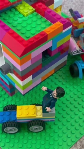 Lego Crazy House build