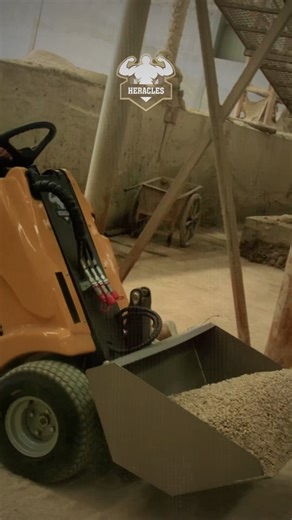 Heracles H130E – Electric Power for Tight Spaces ⚡🚜 Zero emissions, low noise, and built to move effortlessly in narrow areas. Perfect for stables, warehouses, gardens, and indoor work. Clean. Quiet. Capable — that’s the H130E. #HeraclesH130E #ElectricLoader #ZeroEmissions #CompactLoader #GreenPower #Heracles | Heracles Global