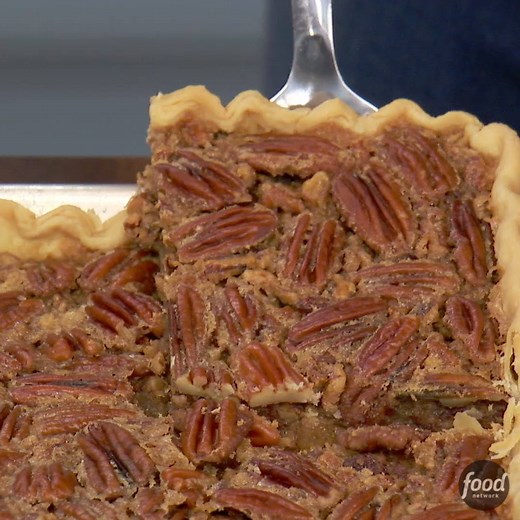 Lemon Pecan Slab Pie is the flavor mashup of your dreams 🙌 (thanks, Trisha Yearwood!) | Food Network