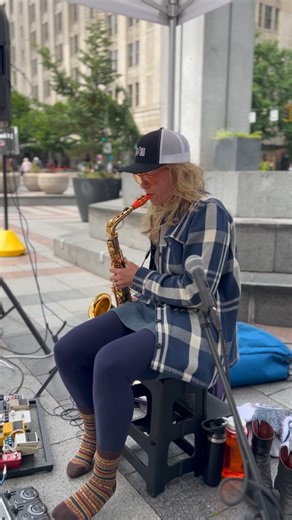 Enjoy free live music from local performers in downtown parks and public spaces all summer long. Stop by for a lunchtime serenade or after-work entertainment spanning genres and styles. Wednesdays in Westlake Park, 11 a.m.-1 p.m. Wednesdays in Occidental Square, 4-6 p.m. Thursdays at 2 U, 4-6 p.m. #DowntownSeattle #LoveSeaTown #LiveMusic #OccidentalSquare #WestlakePark #2andU #PioneerSquare 2 U | Downtown Seattle Association