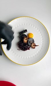 Duck breast, confit red cabbage,roasted mushrooms, with carrots & sunny side up quails eggs and finished with cardamon jus. #chefjasonhoward #chefs #chef #duck #plating | Chef Jason Howard