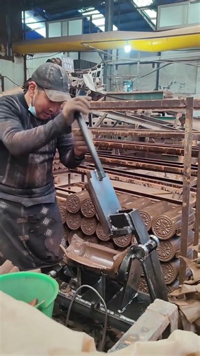 Conical bucket labeling machine, supports non-standard customization #Conical bucket labeling machin