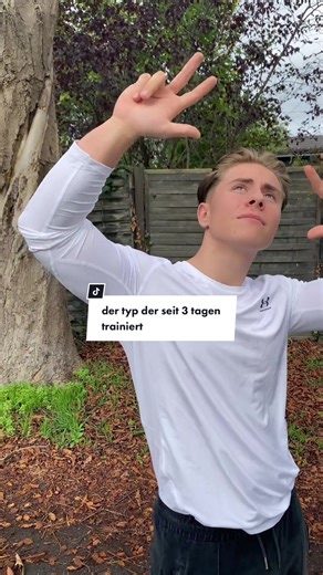 Alpha Zyzz Pose Tutorial for Beginners at the Gym