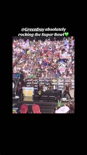 Green Day Rocks the Super Bowl: An Unforgettable Performance