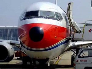 【希少映像！】中国東方航空 上海浦东国际机场着陸完全版！Boeing 737-800 Seat 38A （昆明ー上海 ）7:50‐11:00 ...2015 ‎3‎月‎21‎日