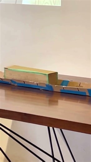 【embotterネーム りょう】駅と電車