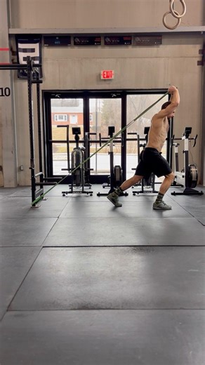 Band OH Tricep Extension