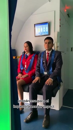 prácticas de evacuación de emergencia!#fly #parati #azafata