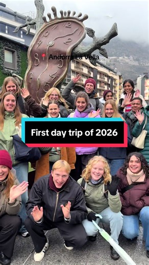 Come with us to the first day trip of 2026 🤩 we went to Pas de la Casa and Andorra to see some snow ❄️ and take advantage of the post-Christmas sales 🛍️ #daytrip #pasdelacasa #andorra #erasmus #studyabroad