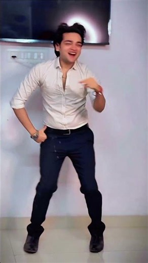 Maine ek bar nhi bar bar dekha hai ♥️ Bas yahi bat zamane ko buri lagti hai dance 🕺 #bollywooddance