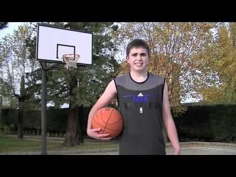 Cómo hacer un mate en baloncesto