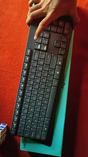 Logitech MK235 wireless keyboard + Mouse🔥