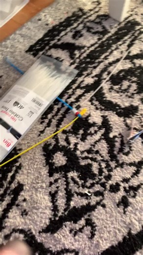 Adding onto my homemade zip tie Fidget/tutorial on it￼