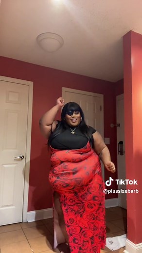 Dancing into 2024 like…. #PLUSSIZEBARB #fatgirlbae #blacklesbianoftiktok #lesbiansoftiktok #stemsoftiktok🌈 #plussizelesbian #dancewithme #softlesbiantiktok