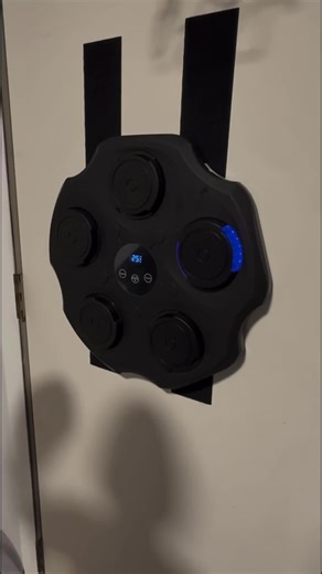 Boxing for regulation ! Movement first. Focus later #regulation #movementbeforefocus #sensorykids #parentsoftiktok