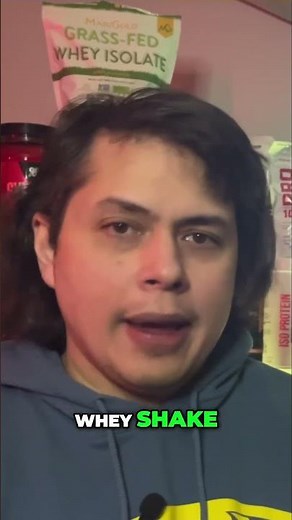 Naked Whey Protein Powder: Mix, Froth, No Clumps!