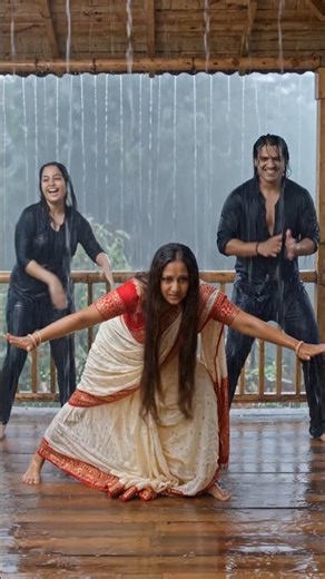 The couple starts a funny synchronized rain dance.song zubeen Garg 😭🙏mis you