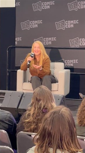 Gabrielle (Renee O'Connor) from Xena: Warrior Princess!