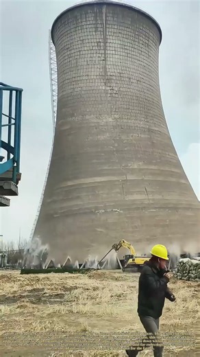 Toppling Giants: The Engineered Demolition That Reclaims the Skyline