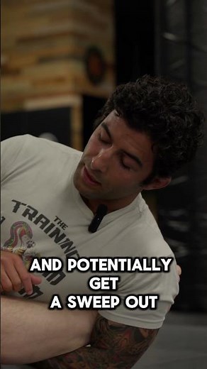 X Guard to Sweep in Seconds | BJJ Quick Tip 💥