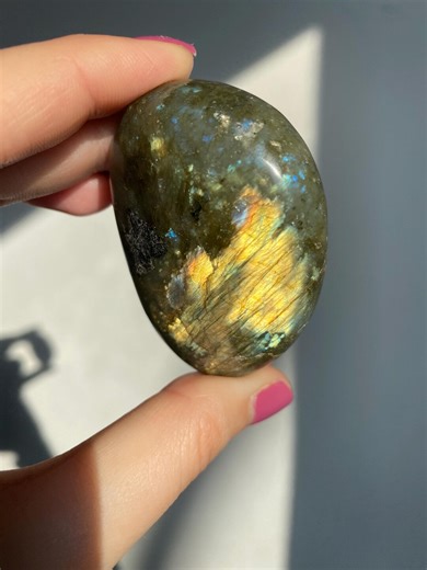 Yellow Flash Labradorite Crystal | Polished Palm Stone With Strong Labradorescence - Etsy