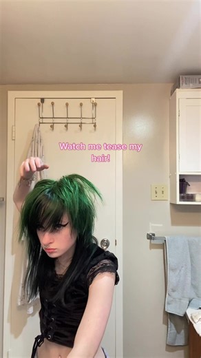 Emergency screamo version>>> #emo #teasehair #scene #alt #scenemo #fyp #2000s #rawring20s #hair #emohair #scenehair #alt