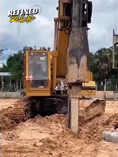 Genius workers using clever tricks and smart techniques to get the job done effortlessly! 🚀🔥 #smartwork #workhacks #EfficiencyTips #GeniusIdeas #ProductivityHacks | Refined Realms