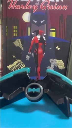 The Batman 2004 vintage toy rubber folding batarang throwing toy prop replica #batman #batman2004