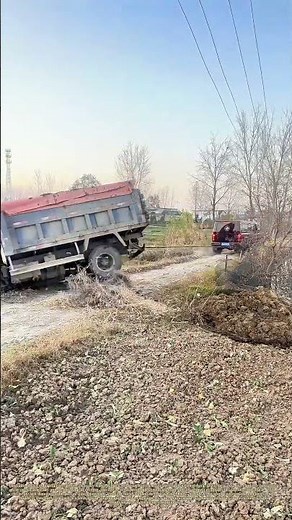 Reverse Traction Rescue: Ingenious Car Recovery Hack