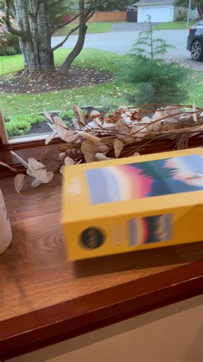 If you’re looking to get your hands on one of these sold out puzzles, here’s the deal. A giant restock of puzzles is on the way and will arrive around the end of October. In the meantime, there are 2 ways to track down these favourites. One, hop onto the store locator on the website and enter your postal code to find a store near you. There are now 250 stores across Canada so there’s definitely more options than ever before. Your other option is to shop online and preorder. All of these designs 