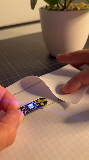 Kamitronix on Instagram: "THIS IS HOW IT WORKS 🤯👇🪄 The pen by @sparkfun and @circuitscribe contains conductive ink that allows you to draw electrical circuits. This enables you to create simple yet creative circuits without the need for traditional wires and components. #electronics #stem #engineering"