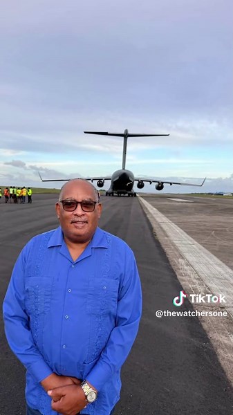 Mr. Brian Tiwari, owner of Bk /Jags Aviation witness the off loading of the second of two new aircraft his company has purchased from India🇮🇳at CJIA 🇬🇾 and which were delivered by 🇮🇳two Indian Air Force C-17 jets. The acquisition of these two new aircraft with both passenger and cargo capacity will certainly help to boost trade and tourism with our neighboring countries and within the CARICOM region. The World Trade Centre Georgetown welcomes this expanded capacity and congratulates Jag Av