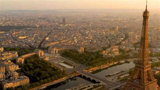 How Paris built its power through centuries of war and change