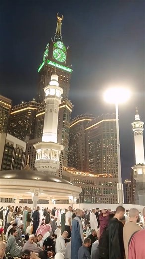 Makkah Madina manawara ka Ramzan ka mahina umra krone gaya tha me abhi jadda aziziya se app log ham