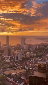 ADHAAN!!! Absolute goosebumps from not a Muslim majority country but this is from my Sri Lanka 🇱🇰 Video recorded from the 40th floor of Altair Apartment in Col 2 ❤️ Credits to the original up loader | Ahmed Inthikab