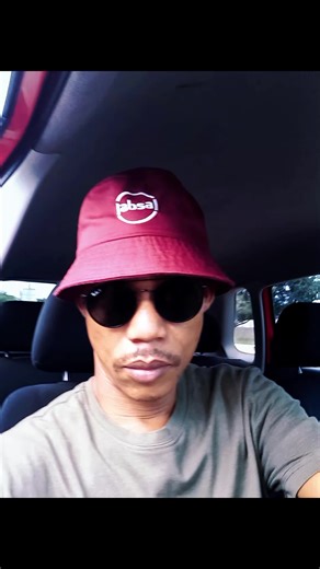 Explore Deep House Vibes for Music Lovers