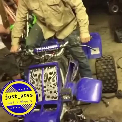 This is something else #justatvs #motocross #quadriders #bikelife #riding #atvliife #atvs #youready #bike #zoomin #youready #howthe #moto #like
