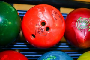 How Big Are Bowling Balls? - Maximum Target