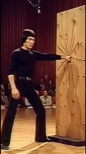 Bruce Lee One-Inch Punch – Door EXPLODES ! 💥😱