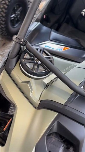 Panel para bocinas de 8in en tablero para Maverick R