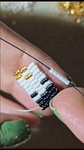 Three-Drop Brick Stitch Earrings | Satisfying Beading Process