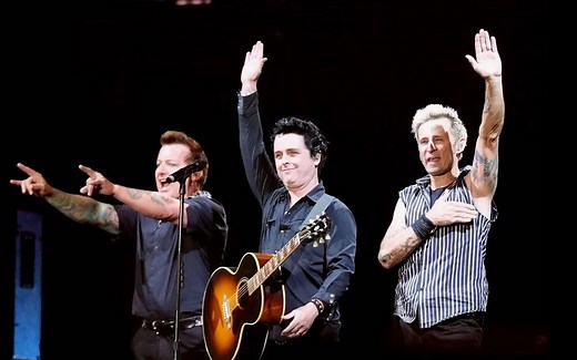 Green Day Live In Paris Full Concert 2022 HD