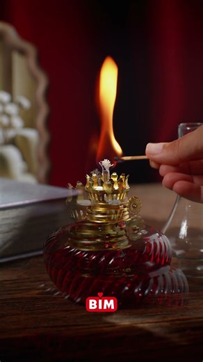 19 Aralık | Buzlu Cam Dekoratif Gaz Lambası | BİM