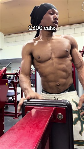 How I Transformed: From 2300 to 3000 Calories and Gained Muscle