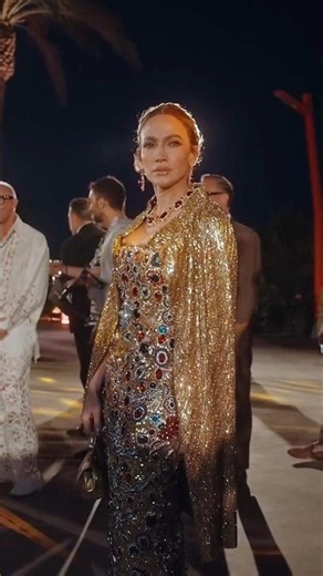 Jennifer Lopez Dazzles in Custom Dolce & Gabbana Alta Moda Roma Look at DG Fatto a Mano #jlostyle